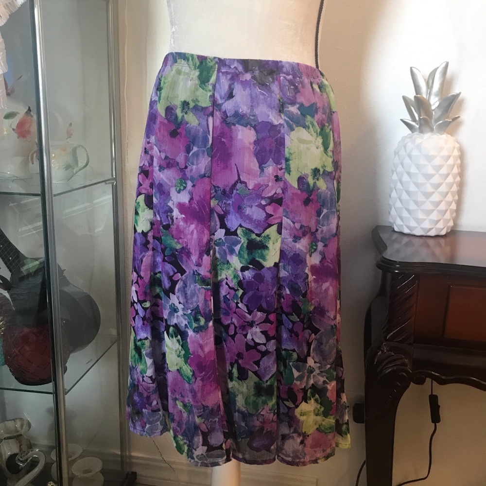 89th & Madison NEW Skirt 🔮💜💜💜💜